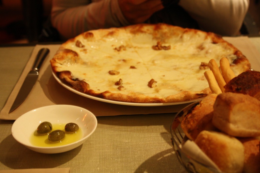armani cafe-bugünneyesem-istinyepark