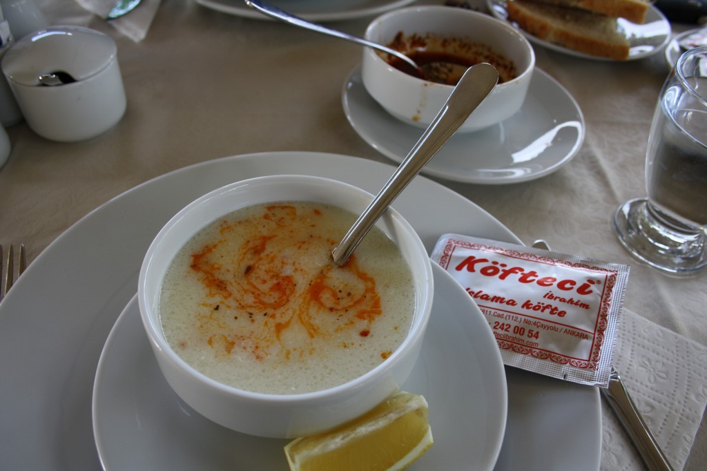 köfteibrahimıslamaköfte-ankaradaneyenir