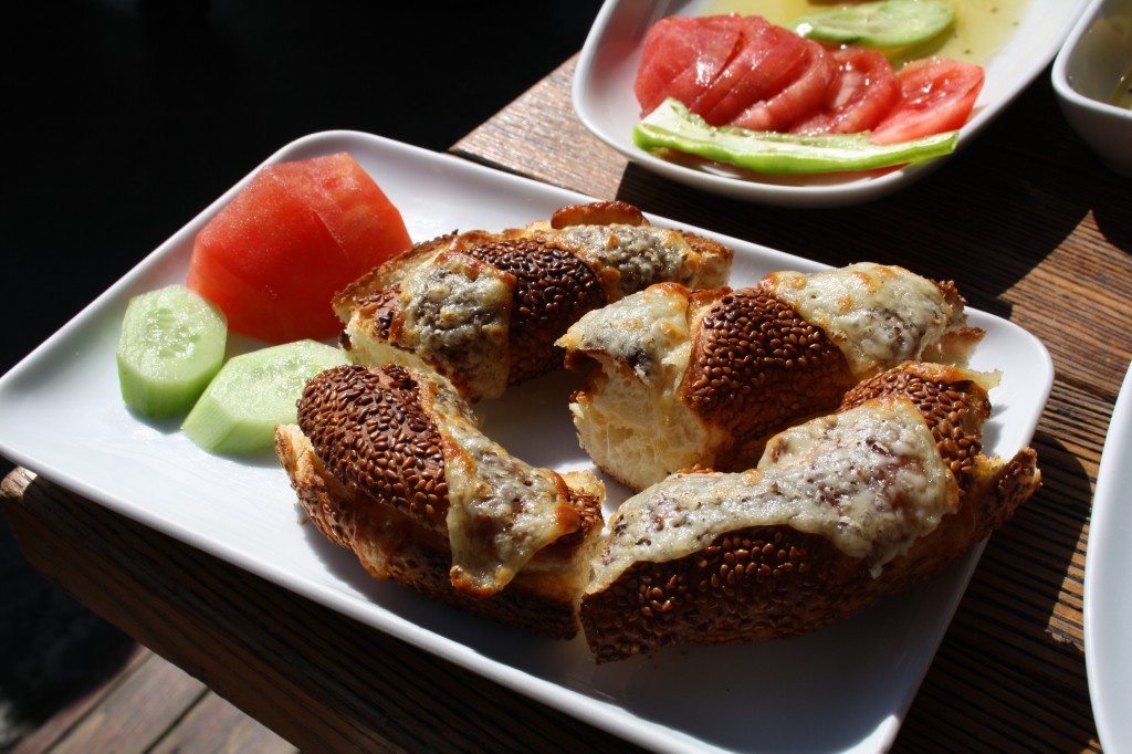 lokma cafe-bugünneyesem