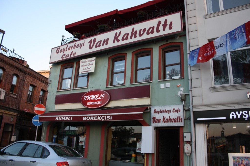 beylerbeyicafevankahvaltı-bugunneyesem