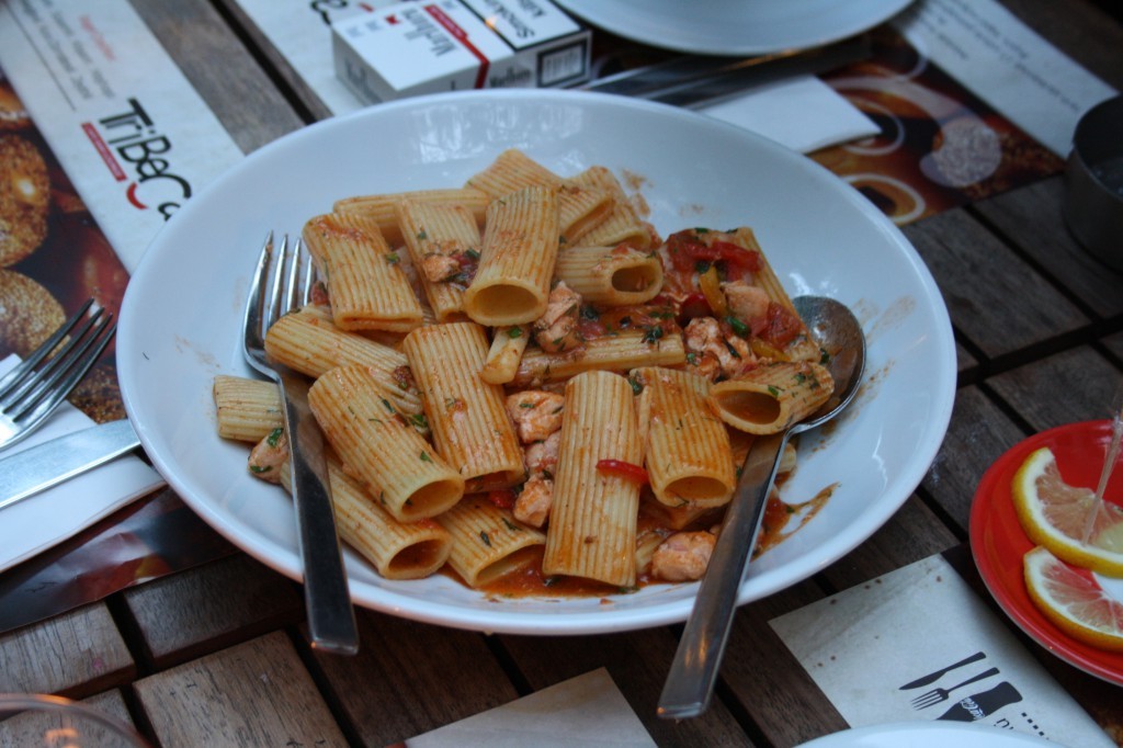 deniz mahsullü rigatoni-tribeca-bugunneyesem