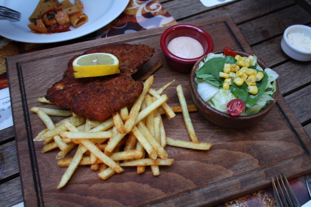 tavuk schnitzel-tribeca-bugunneyesem